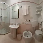 Torre Matilde فندق 2*