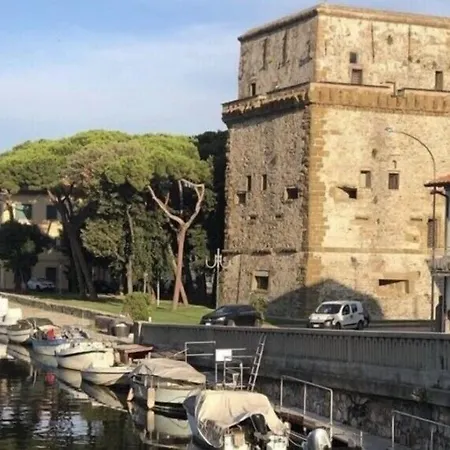 Torre Matilde فندق 2*